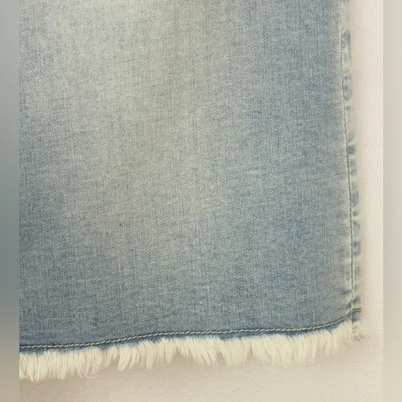 Tommy Bahama Boracay® Indigo Raw-Edge Midi Bleach Wash Denim Skirt Size 6. NWT - Picture 5 of 14